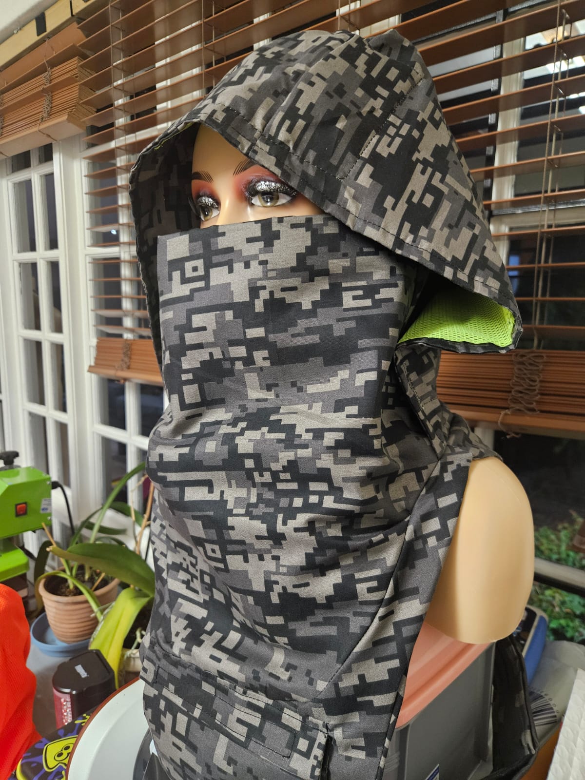 MMW Wearable Tech Hoodie